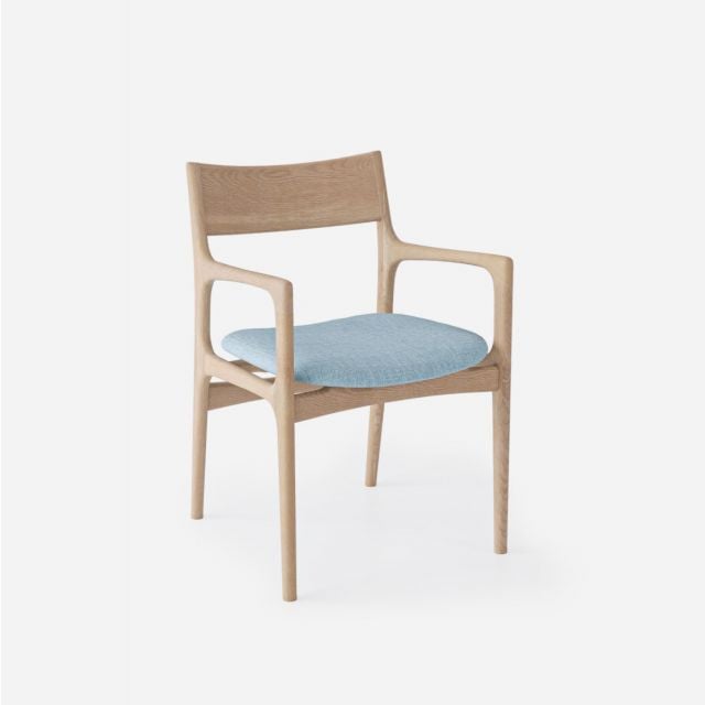 Soar Chair With Arm/ソアーチェア Image