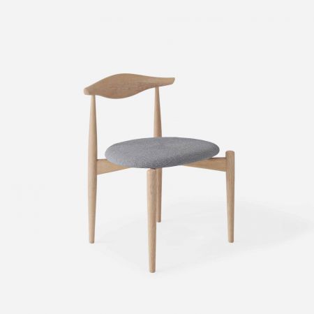 Lip Chair 2022/リップチェア Image
