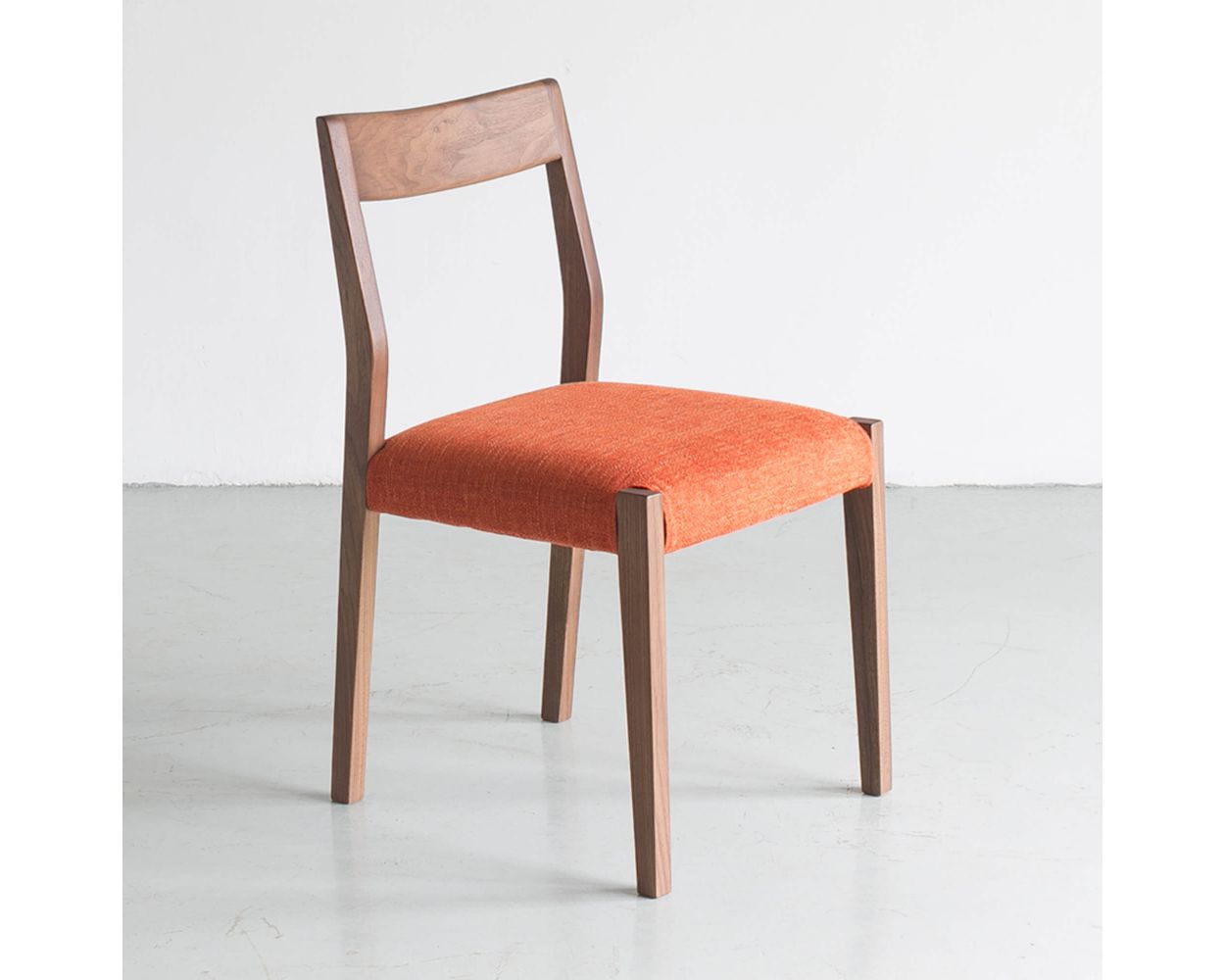 AMOCC ダイニングチェア ウォールナット 無垢 ブラウン AMOCC ダイニングチェア ウォールナット 無垢 ブラウン AMOCC